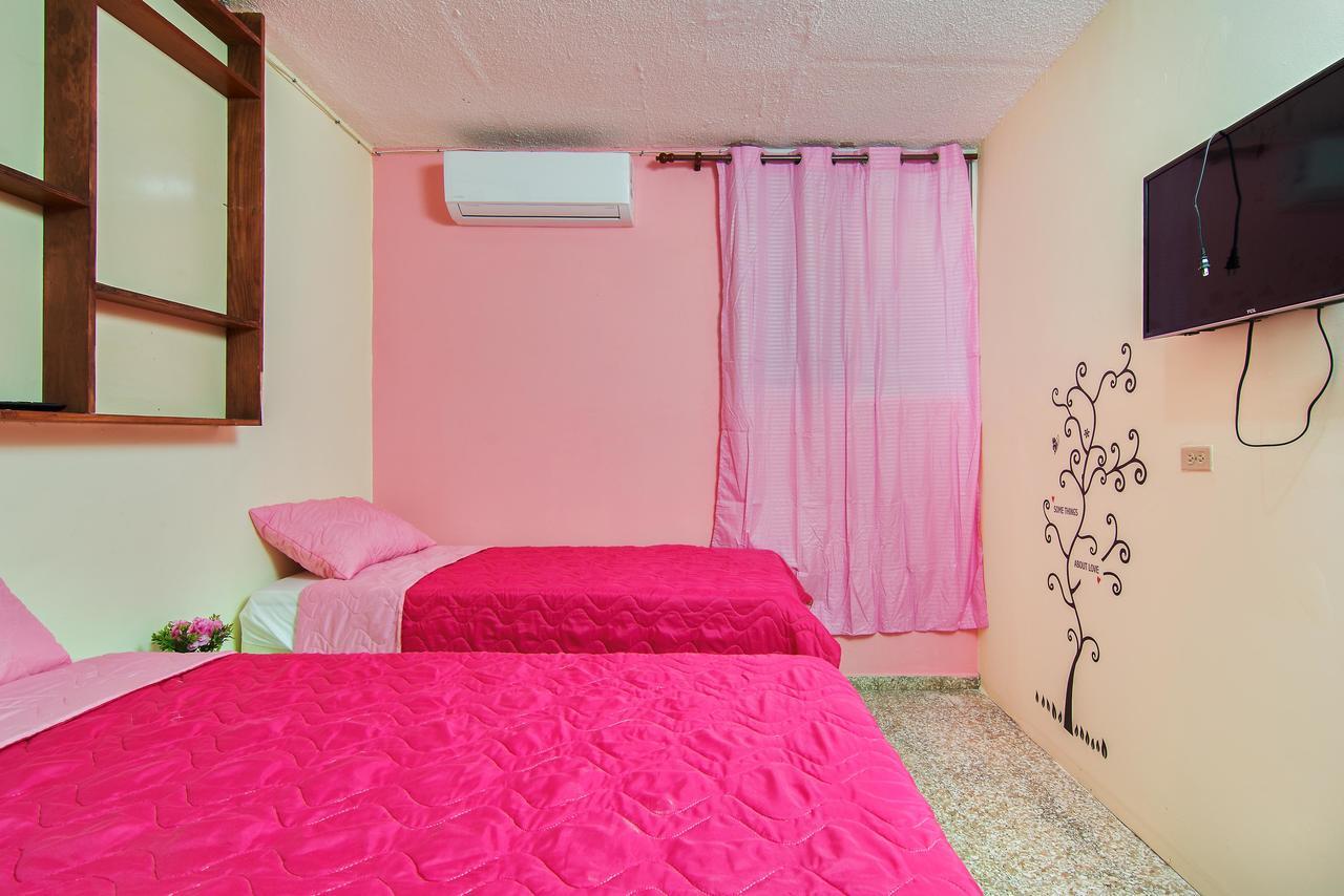 Queen Of Hearts Apartahotel Santo Domingo Bagian luar foto