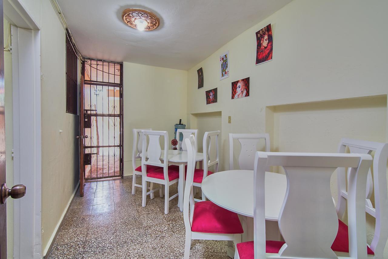 Queen Of Hearts Apartahotel Santo Domingo Bagian luar foto